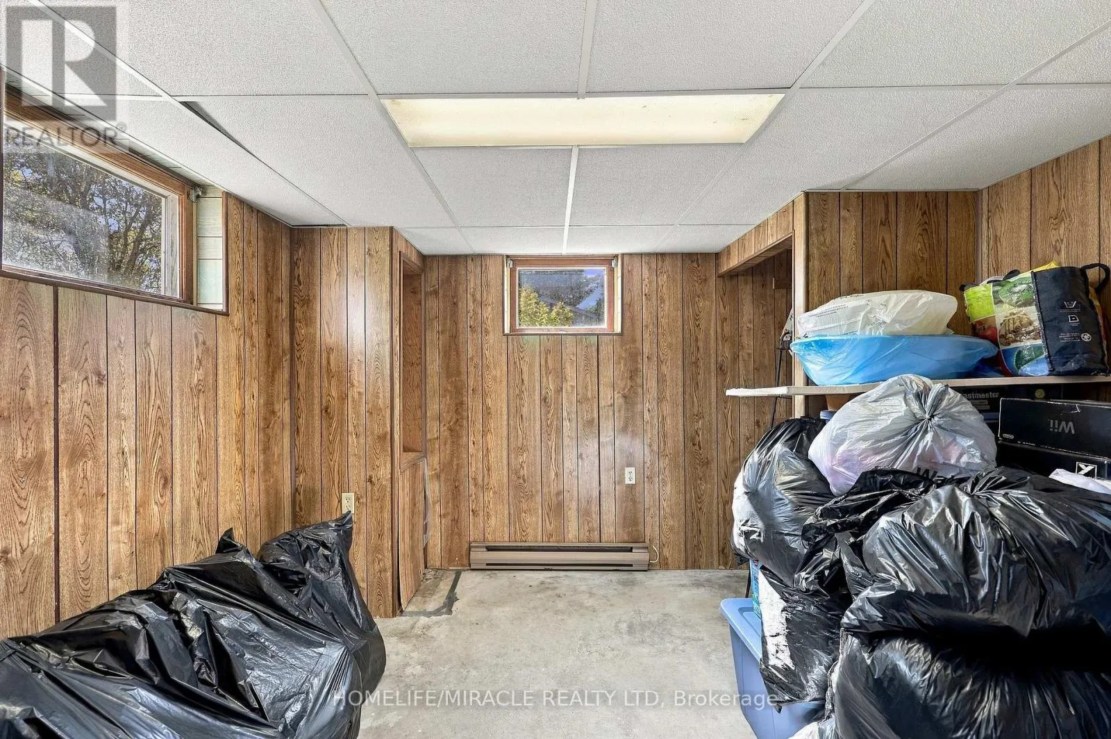 3752 FAIRGROUND ROAD