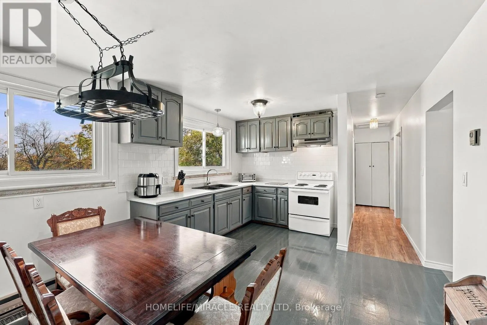 3752 FAIRGROUND ROAD