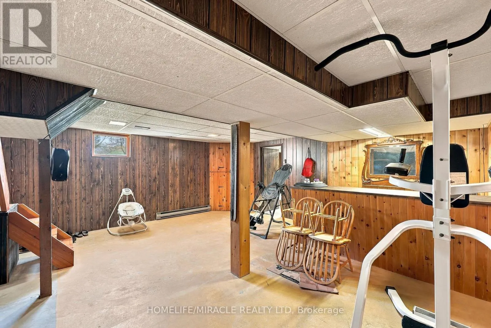 3752 FAIRGROUND ROAD