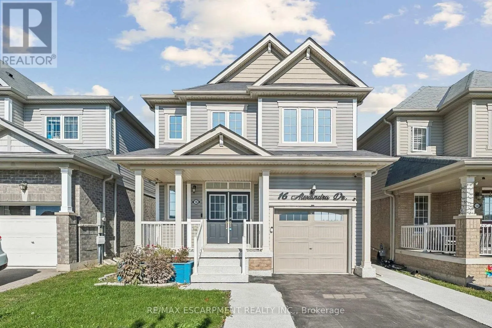 16 ALEXANDRA DRIVE