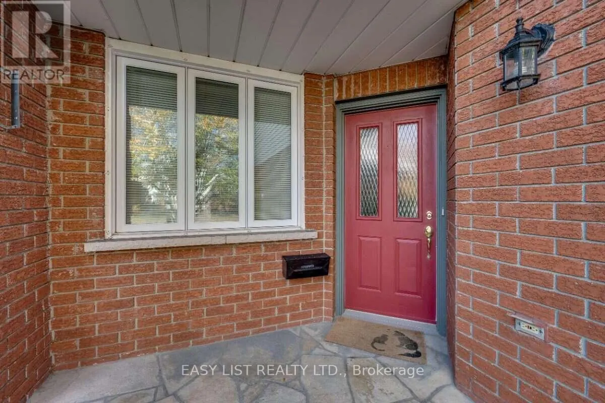77 MCGIBBON DRIVE