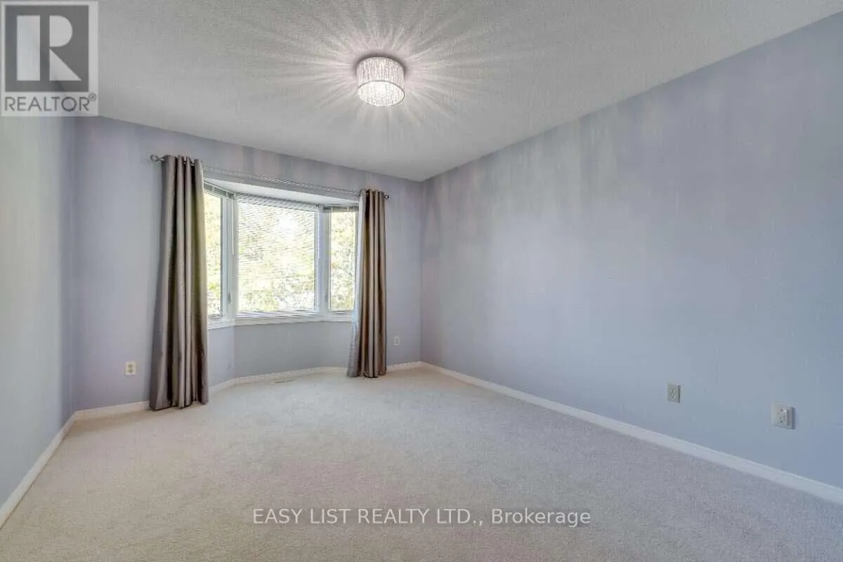 77 MCGIBBON DRIVE