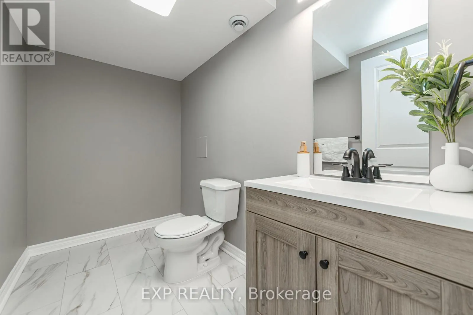 811 LOOSESTRIFE WAY