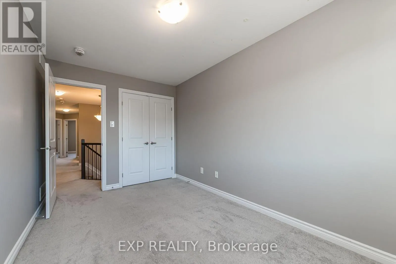 811 LOOSESTRIFE WAY