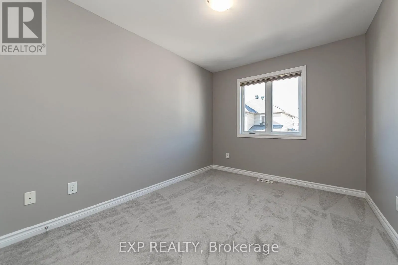 811 LOOSESTRIFE WAY