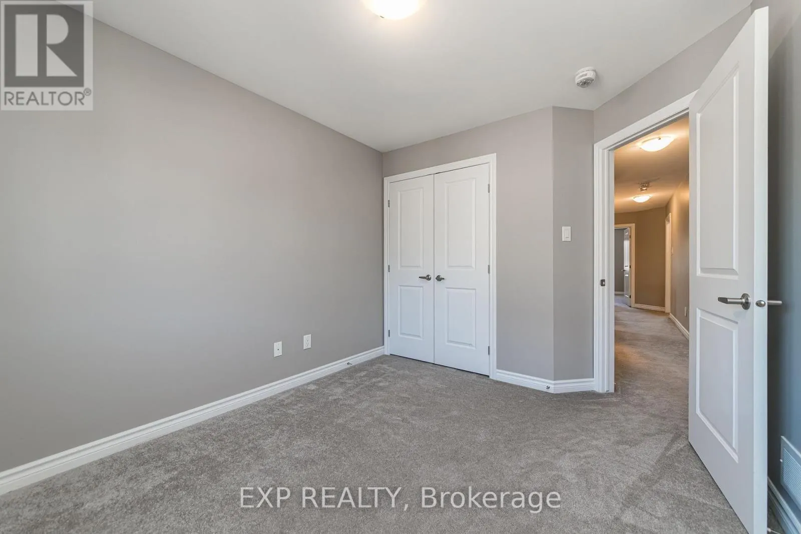 811 LOOSESTRIFE WAY