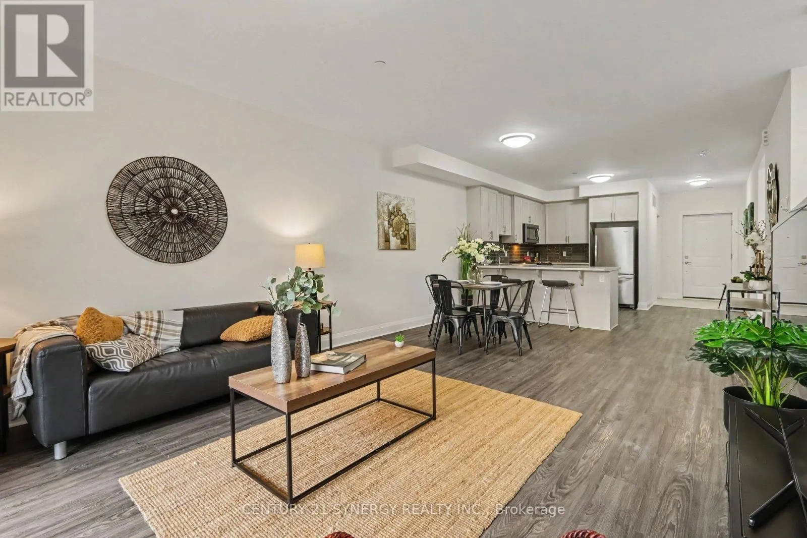 1D - 40 MCGILL STREET S