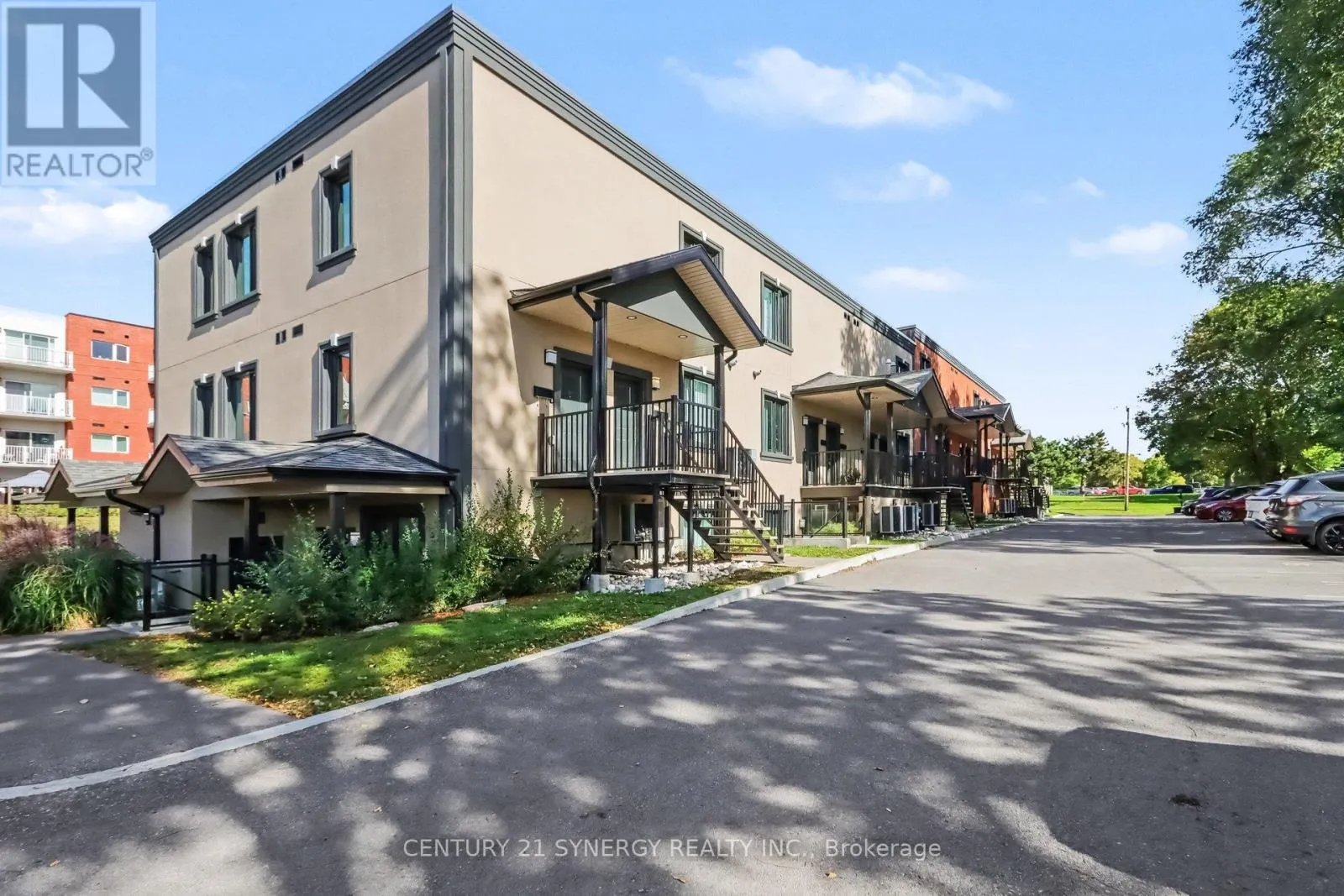 3E - 40 MCGILL STREET S