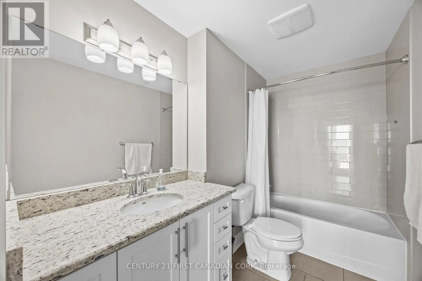 605 - 240 VILLAGE WALK BOULEVARD #605