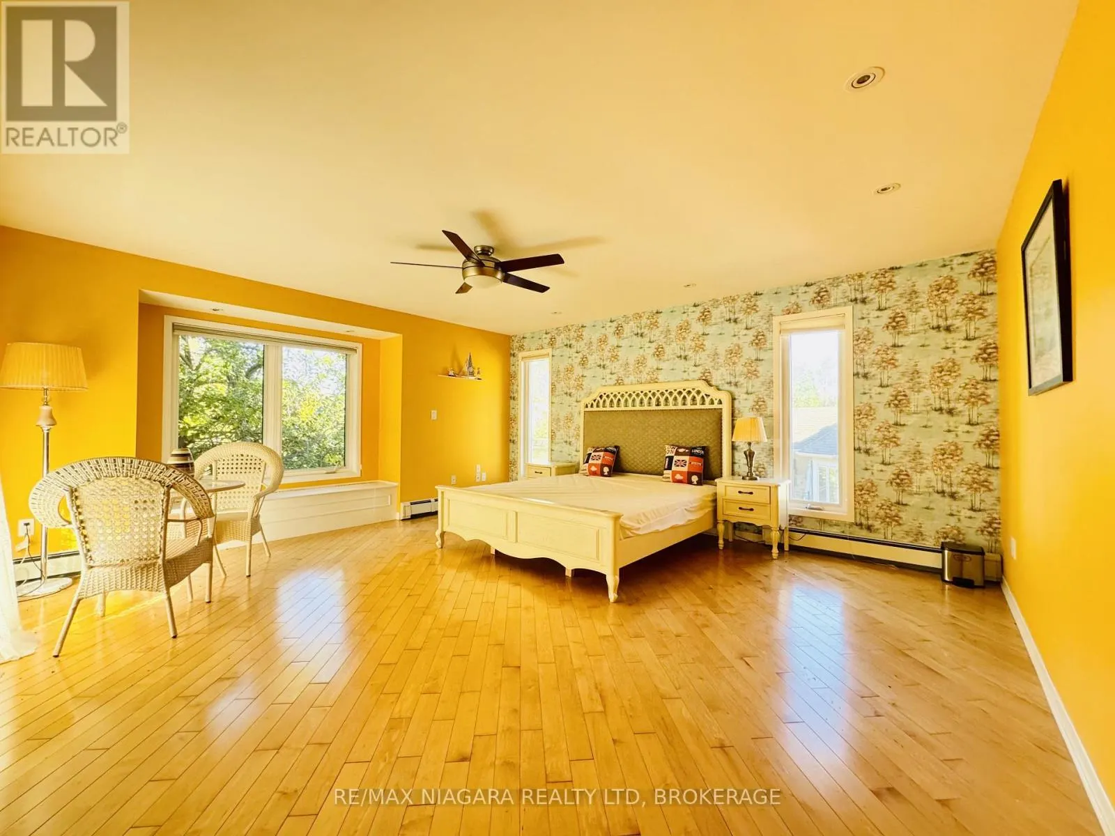 415 NIAGARA BOULEVARD