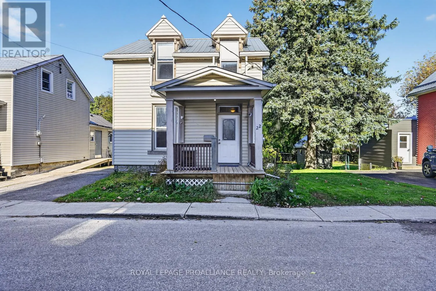 22 ABBOTT STREET