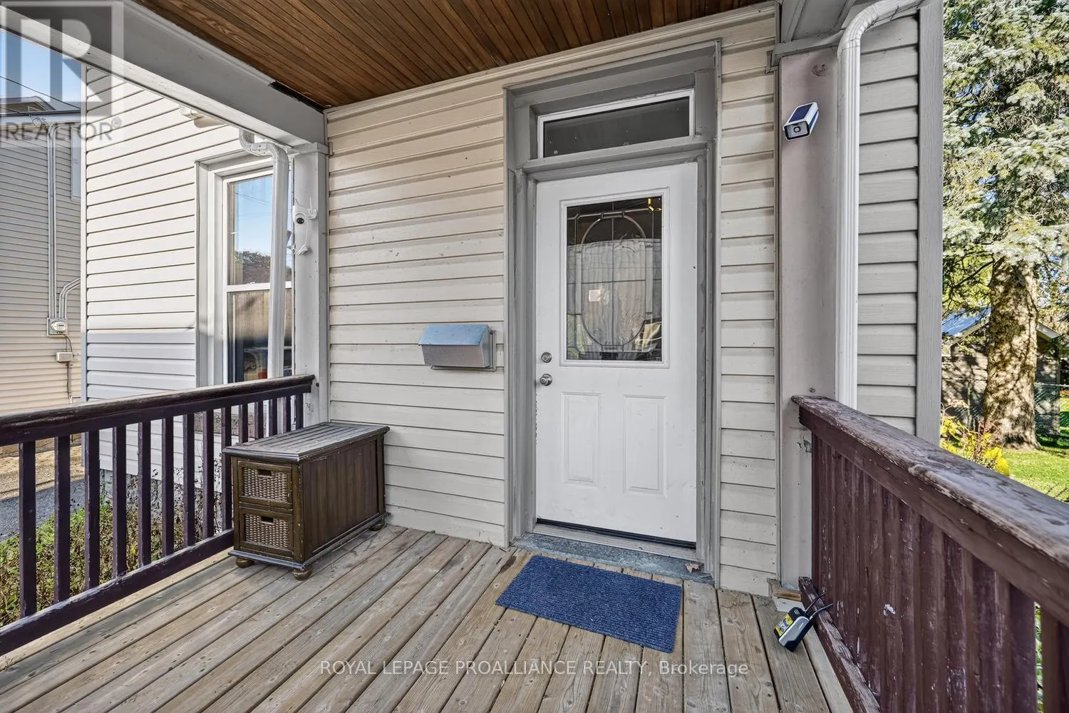 22 ABBOTT STREET