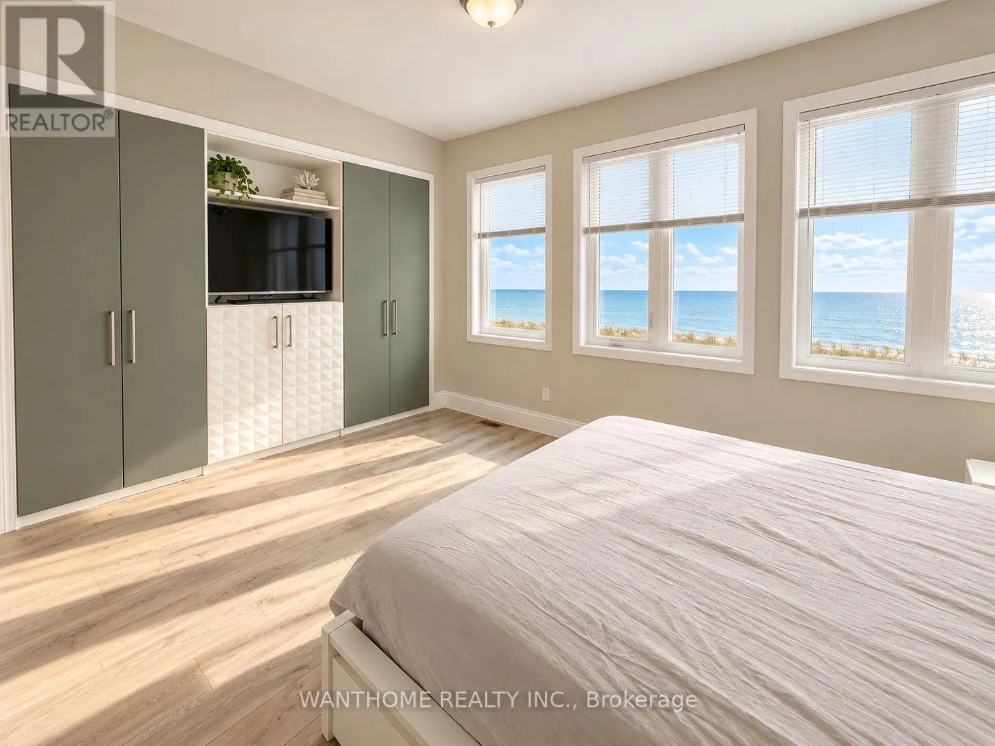 441 LAKESHORE ROAD