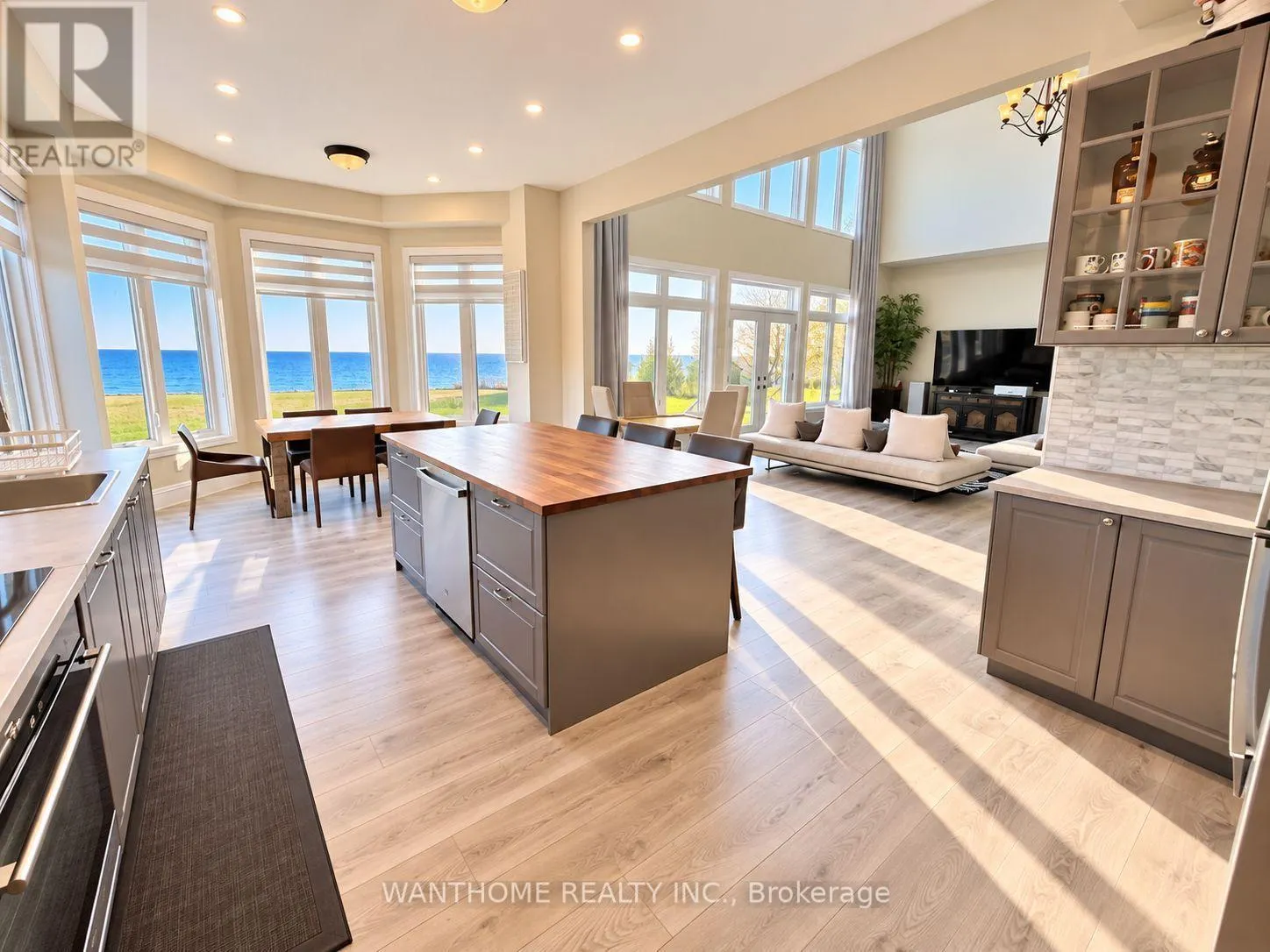 441 LAKESHORE ROAD