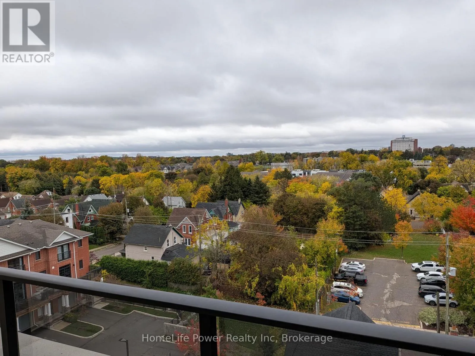 608 - 399 QUEEN STREET S #608