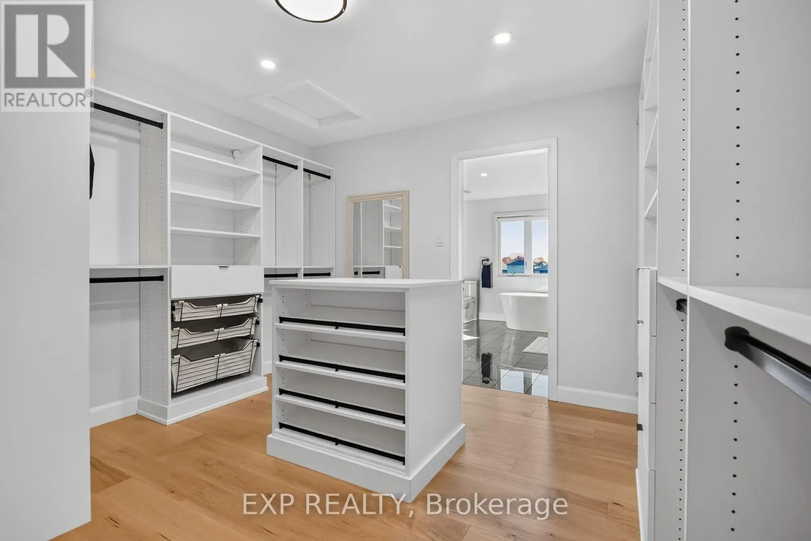 750 GAMBLE DRIVE