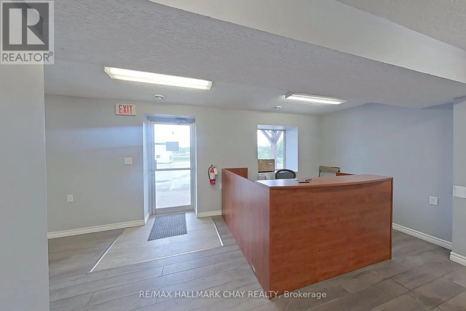 UNIT 1 - 717950 HIGHWAY 6