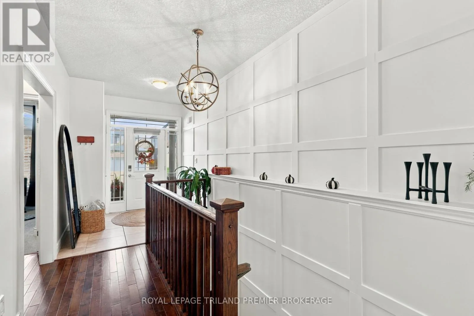 745 KLEINBURG DRIVE