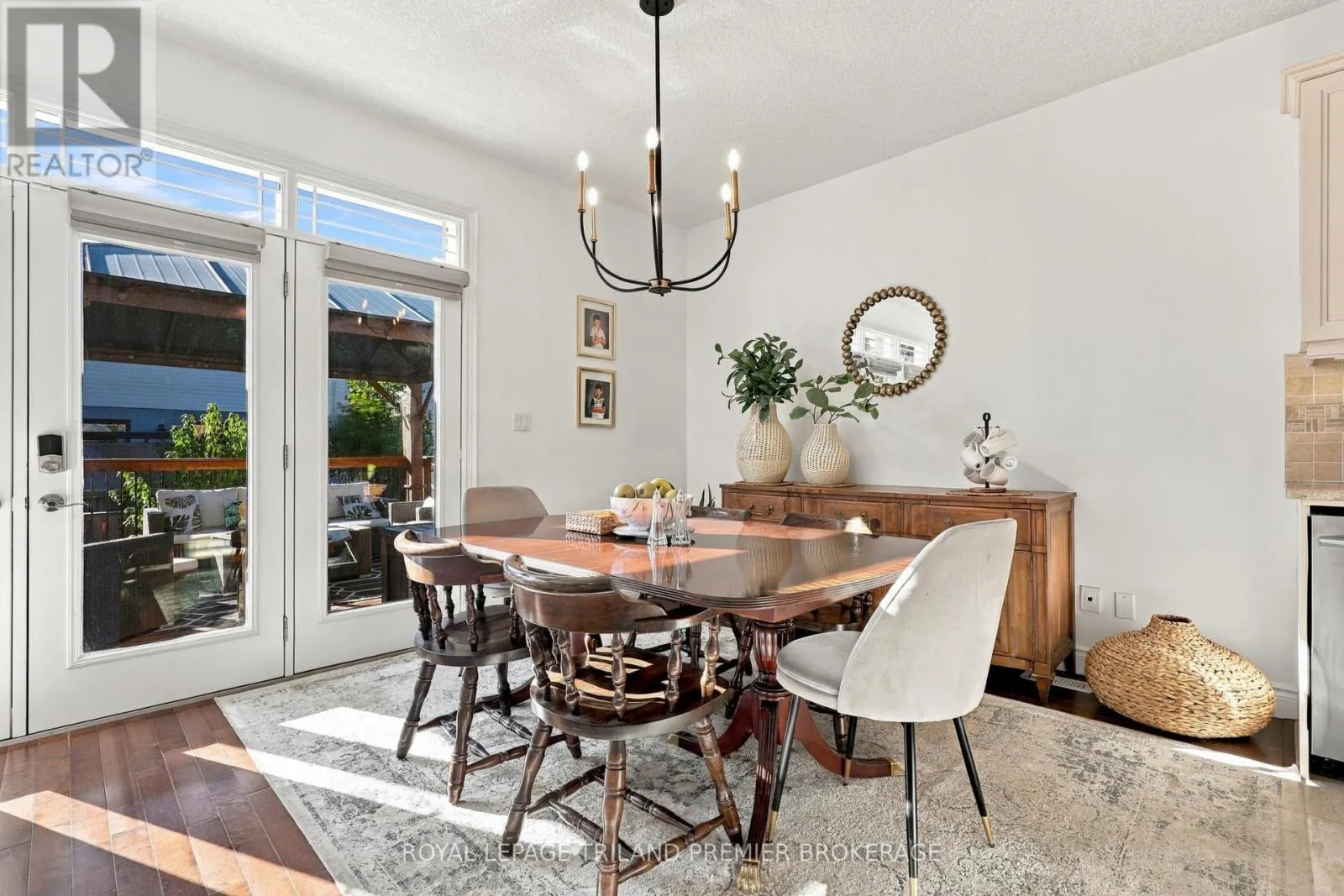 745 KLEINBURG DRIVE