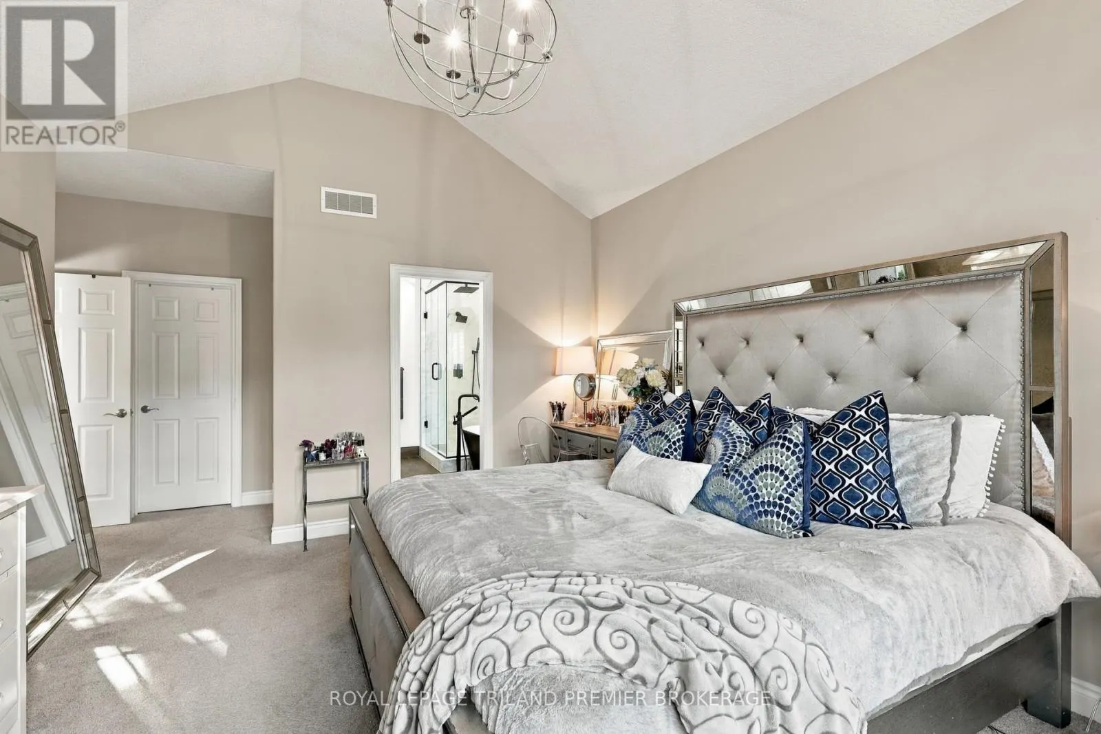 745 KLEINBURG DRIVE