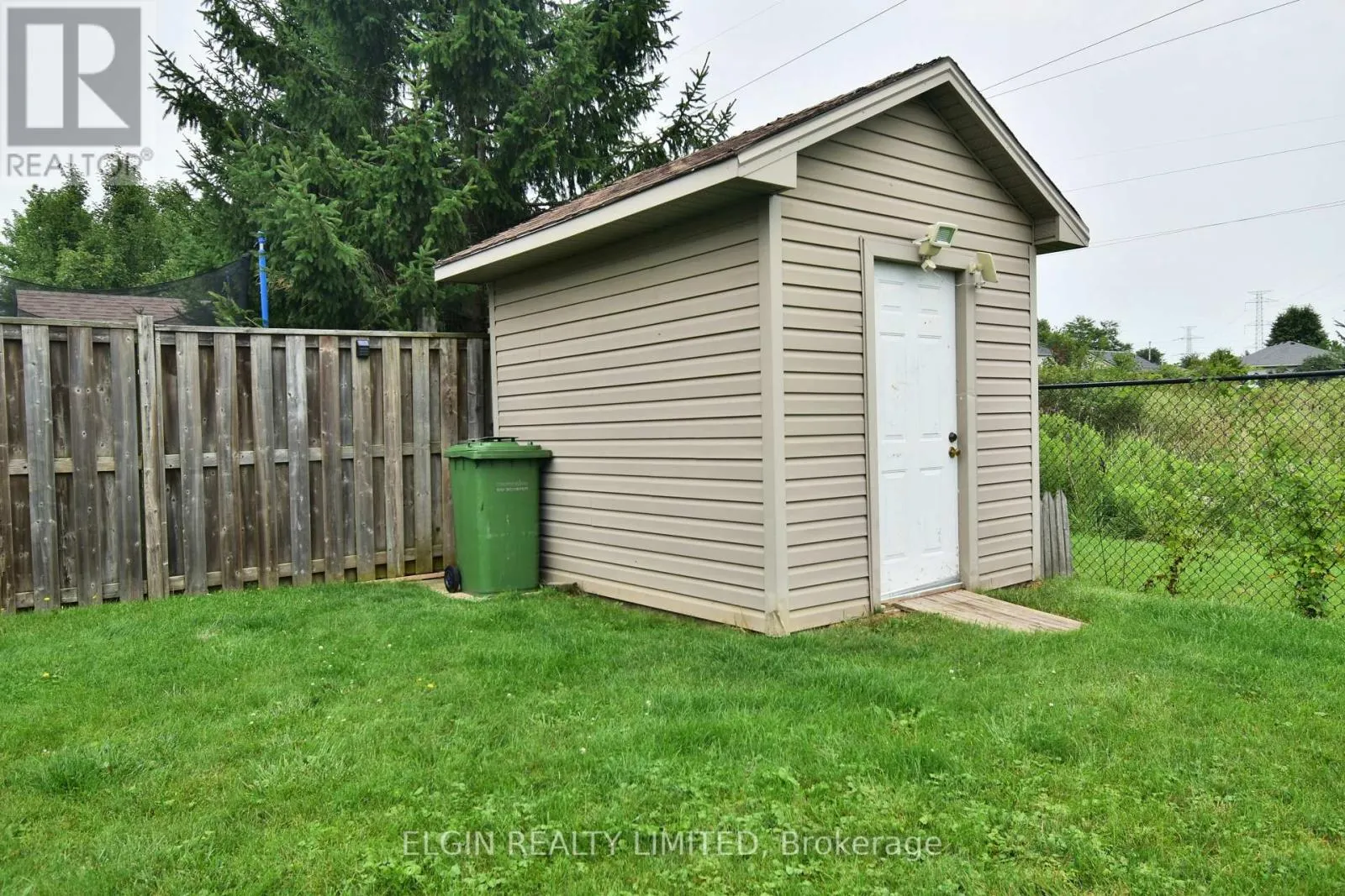 5 HAVENRIDGE COURT
