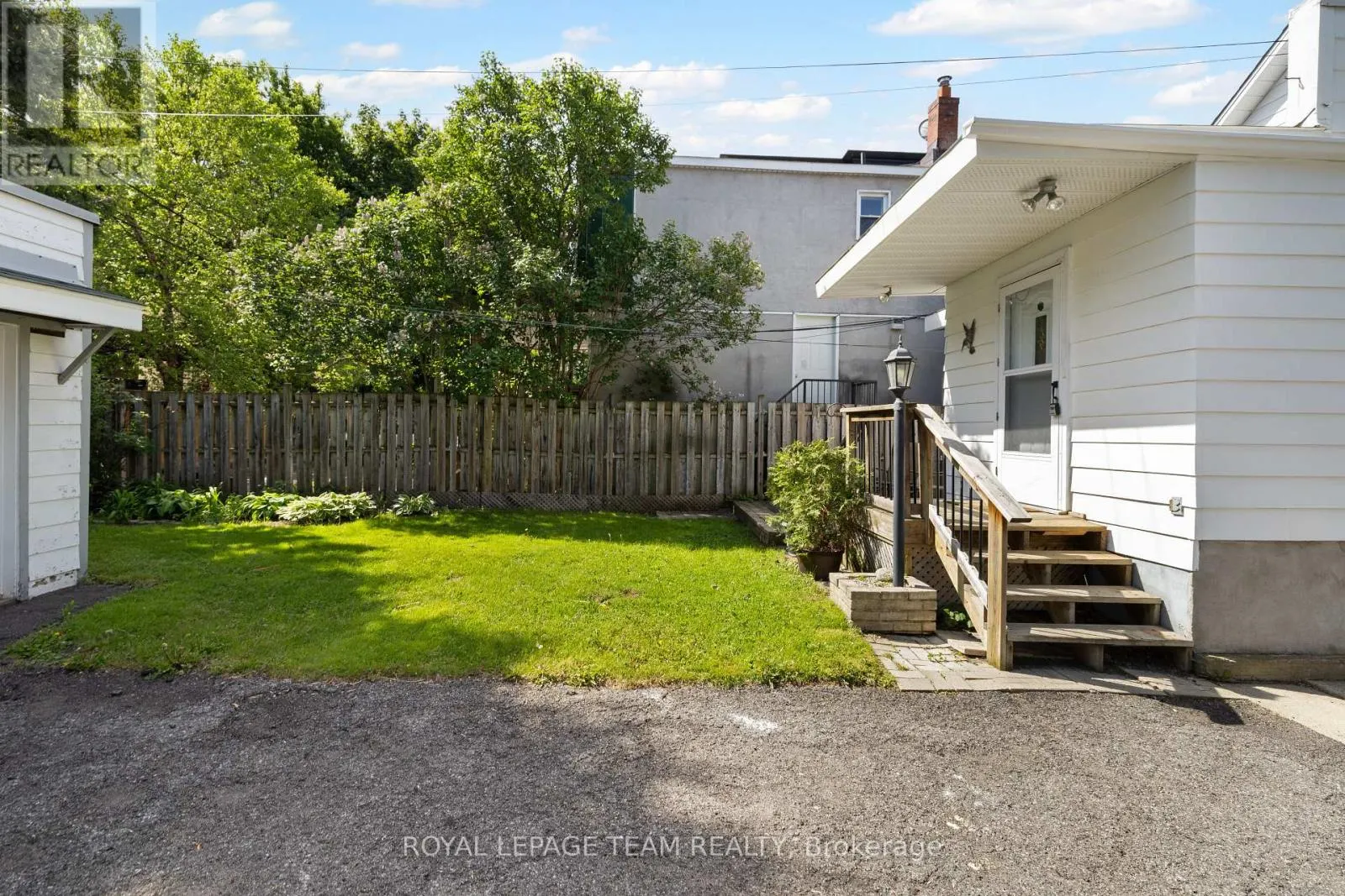 35 SPRINGFIELD ROAD
