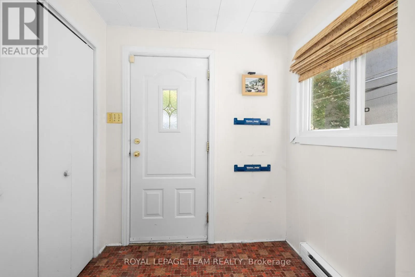 35 SPRINGFIELD ROAD