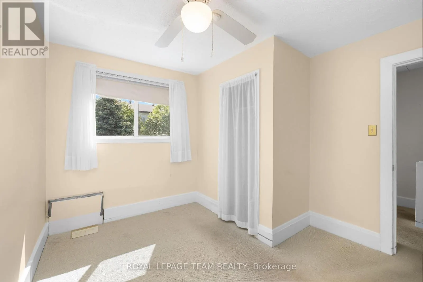 35 SPRINGFIELD ROAD
