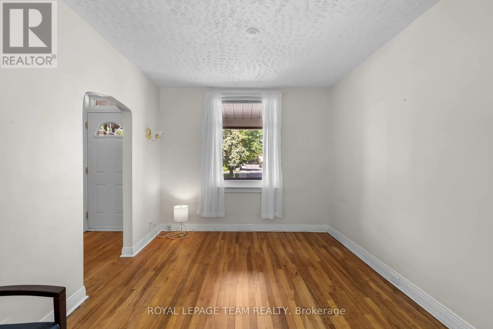 35 SPRINGFIELD ROAD