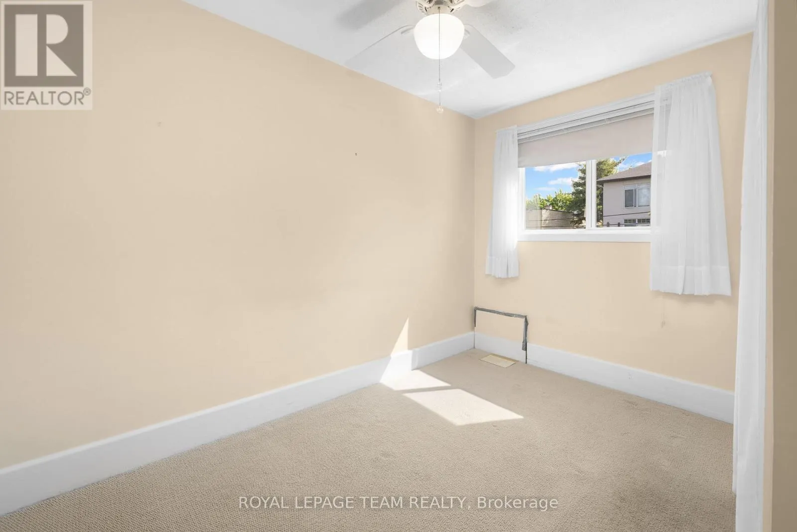 35 SPRINGFIELD ROAD