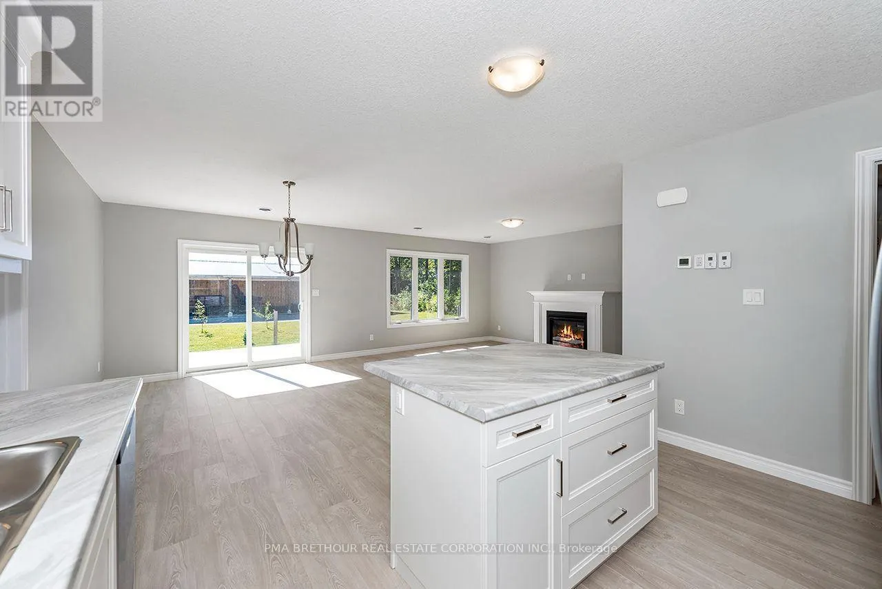 291 LAKE BREEZE DRIVE