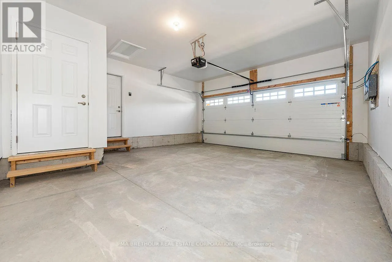 291 LAKE BREEZE DRIVE