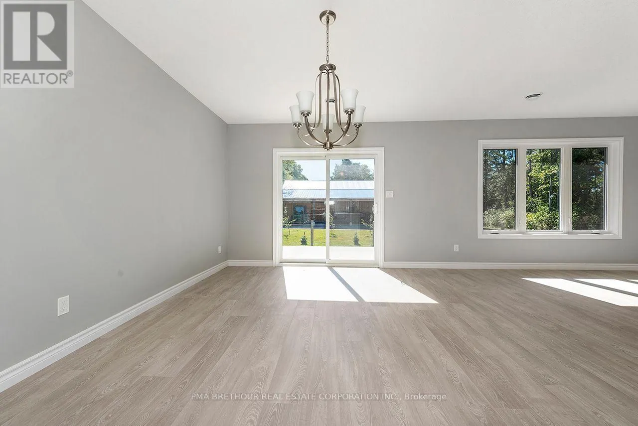 291 LAKE BREEZE DRIVE