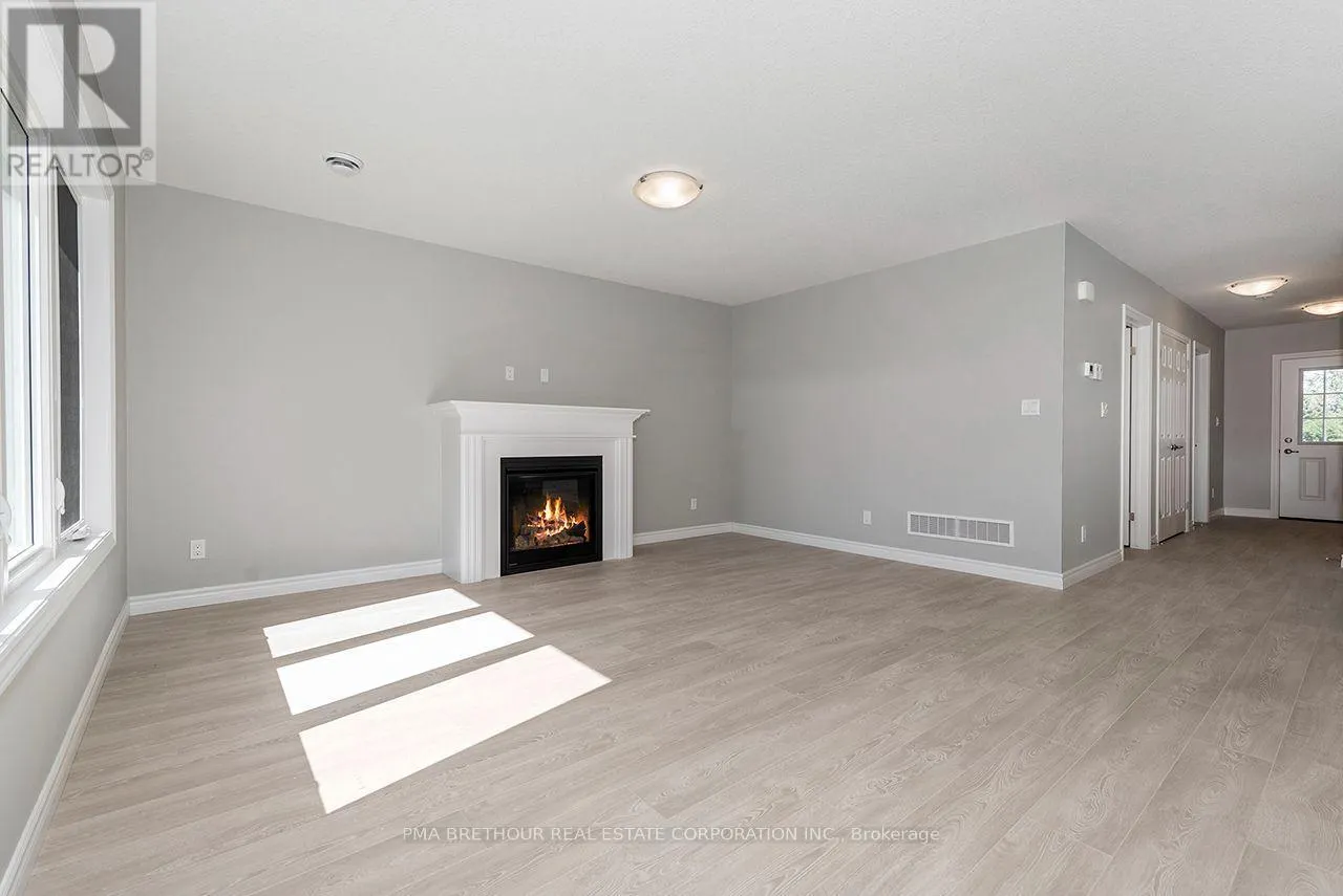 291 LAKE BREEZE DRIVE