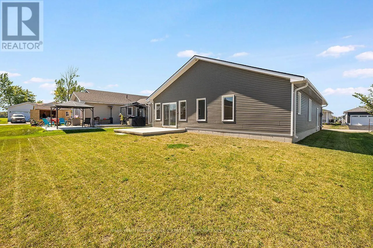 256 LAKE BREEZE DRIVE