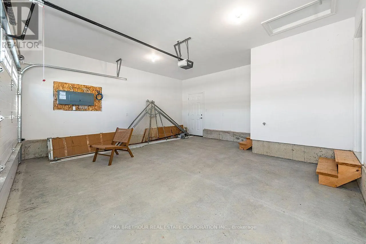 267 LAKE BREEZE DRIVE