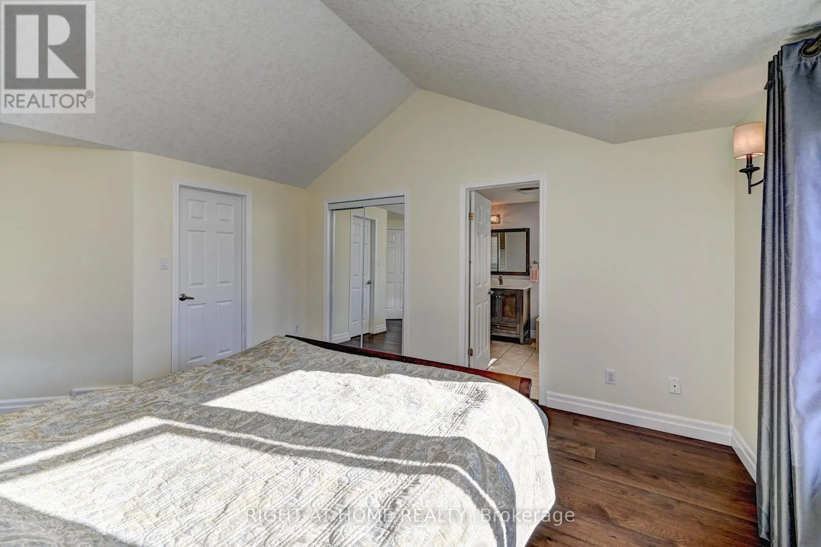 733 CHESAPEAKE DRIVE