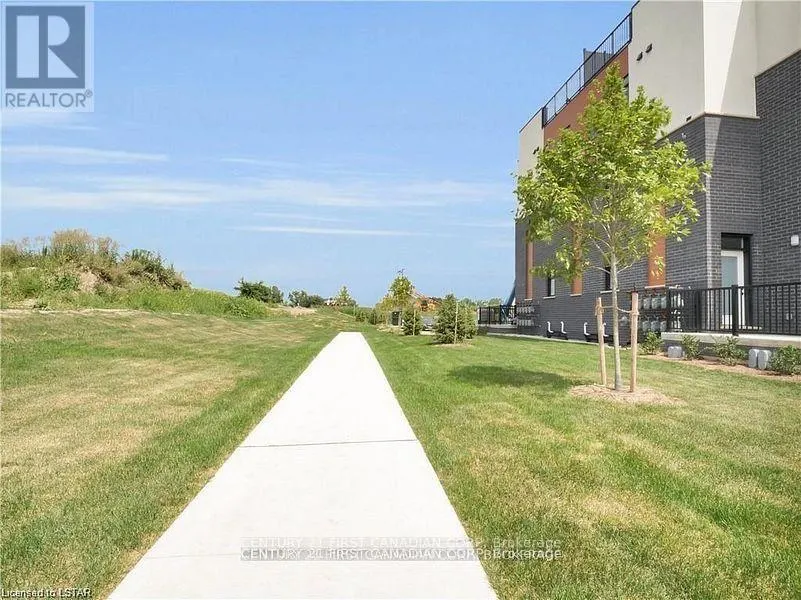 51 - 3900 SAVOY STREET #51