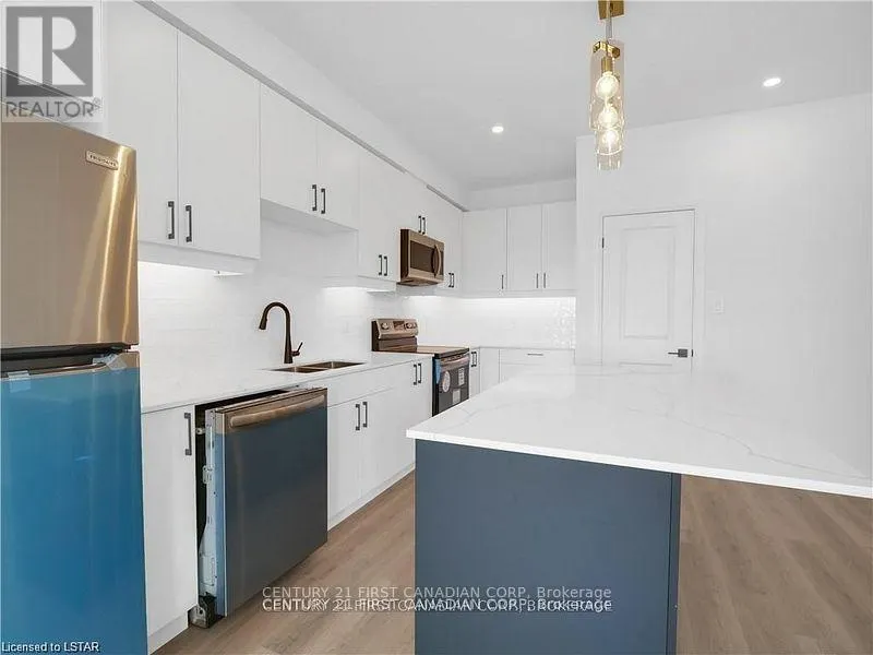 51 - 3900 SAVOY STREET #51