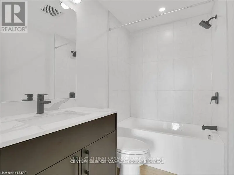 51 - 3900 SAVOY STREET #51