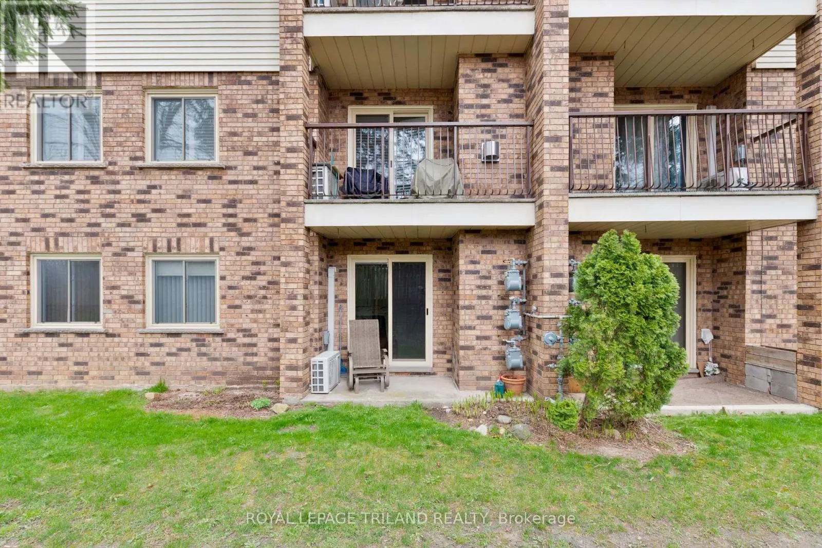 123 - 440 WELLINGTON STREET #123