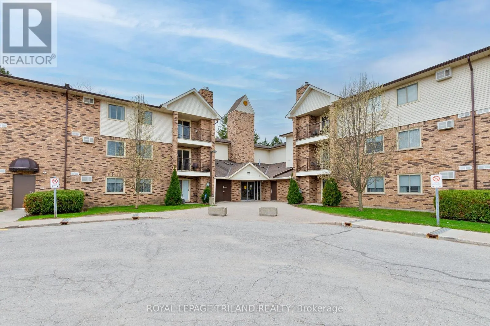 123 - 440 WELLINGTON STREET #123