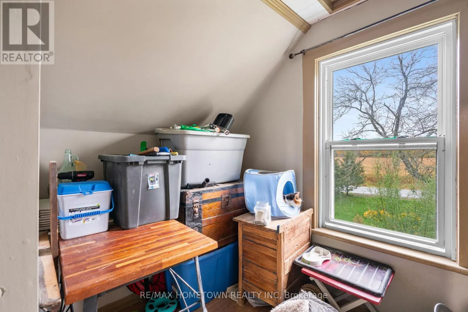 3167 HOWE ROAD