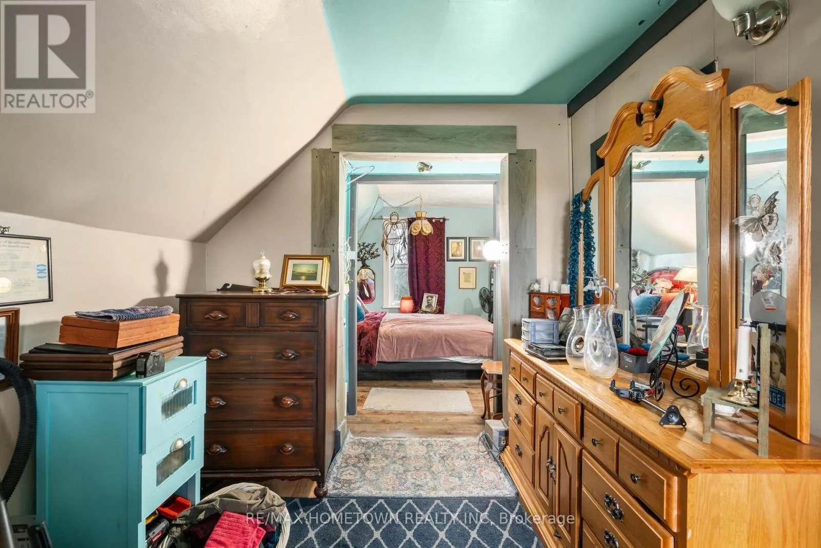 3167 HOWE ROAD