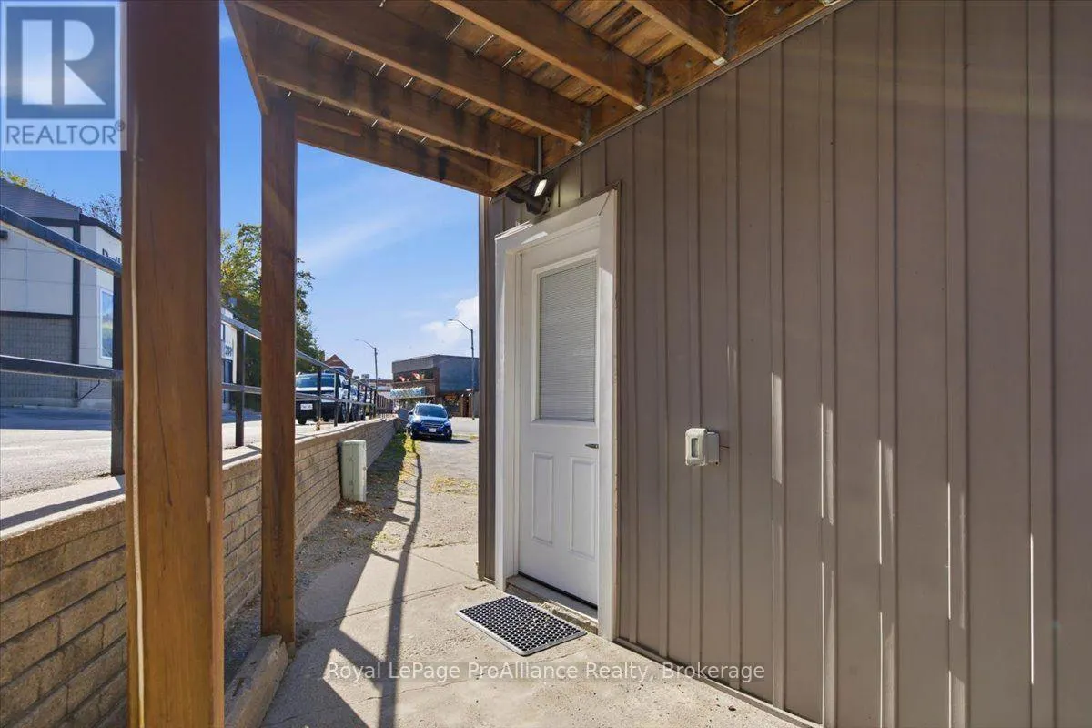 291 PINNACLE STREET