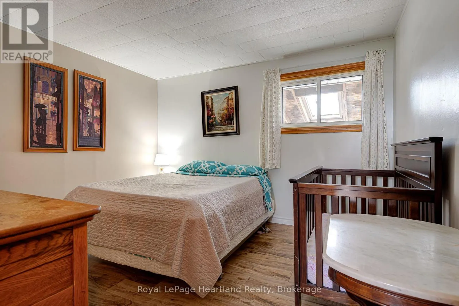 160 HURON ROAD