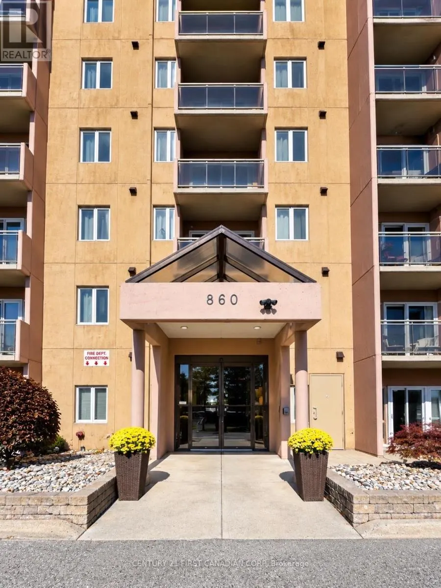 401 - 860 COMMISSIONERS ROAD E #401