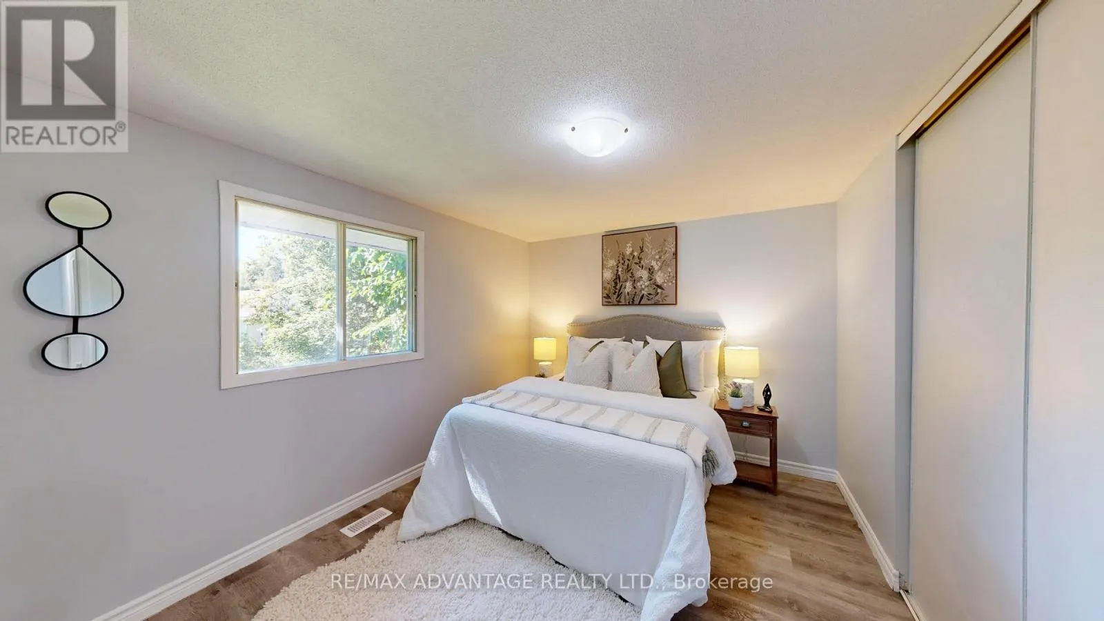 9 CAMELOT CRESCENT