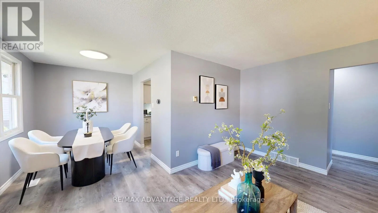 9 CAMELOT CRESCENT