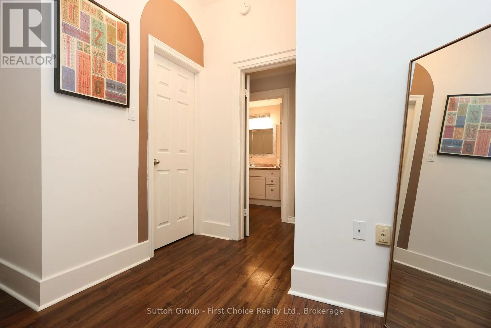 2 - 80 ONTARIO STREET #2